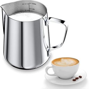 Newaner 350ml Milchkännchen zum Milchaufschäumen 304 Edelstahl, Milchkanne mit Messung Mark 12oz Barista, Milch Pitcher Cappuccino, Espresso, Latte Art, Perfekt für Kaffeeliebhabe, Silber